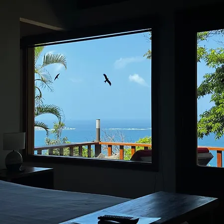 Ciel Y Miel Hotel Colon Exterior photo