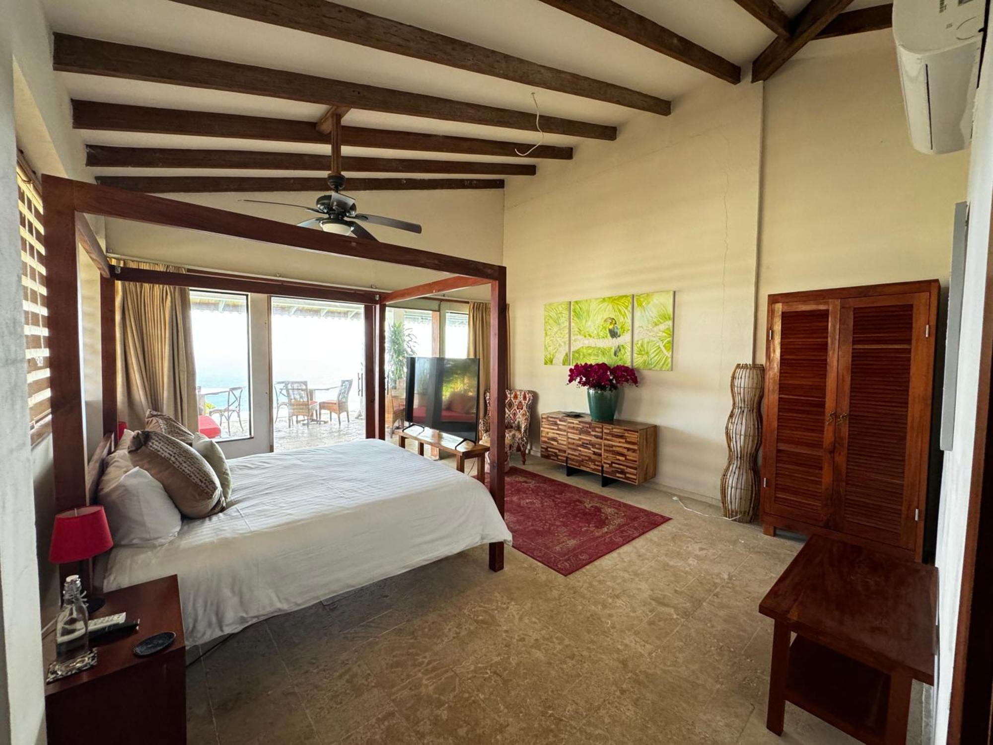 Ciel Y Miel Hotel